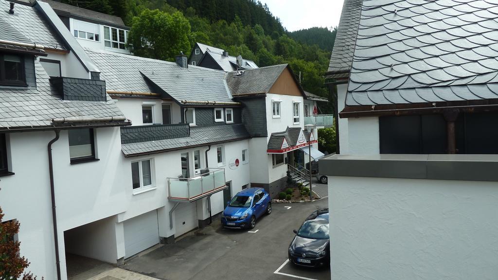 Ferienwohnungen Mittendrin Willingen  Rom bilde